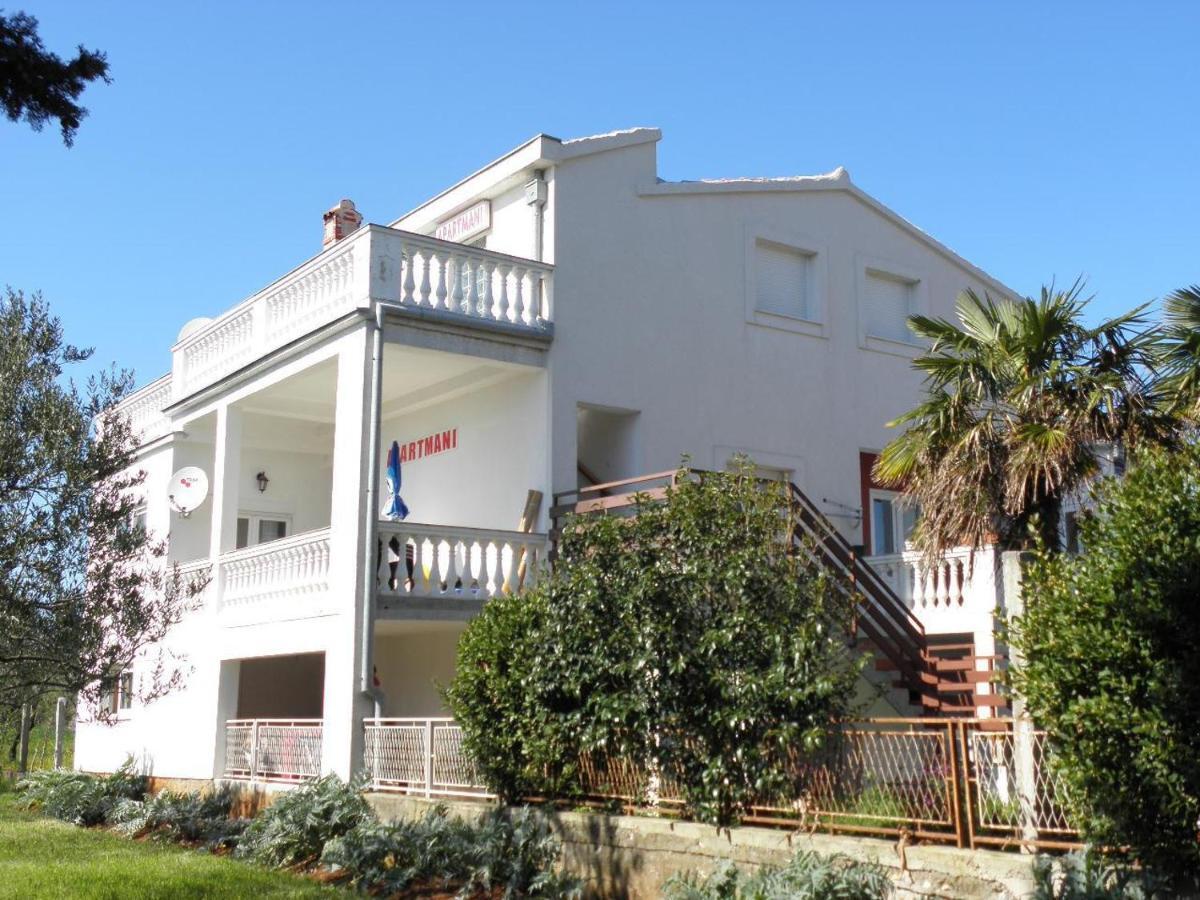 Apartments Gorda - 50M From Beach Zadar Exterior photo